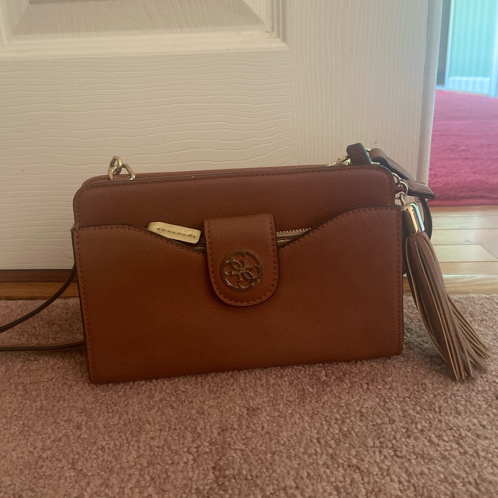 Guess crossbody bag